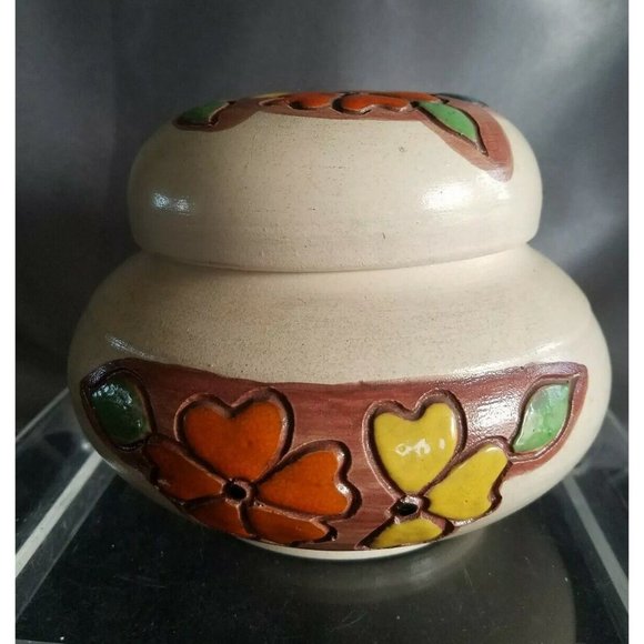 South America Handcrafted Pottery Ginger Jar with lid enamel flowers - Picture 2 of 9